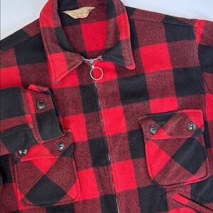 Vtg 60s PENNEYS FOREMOST Red Buffalo Plaid Wool Hunting Jacket USA Barn Chore